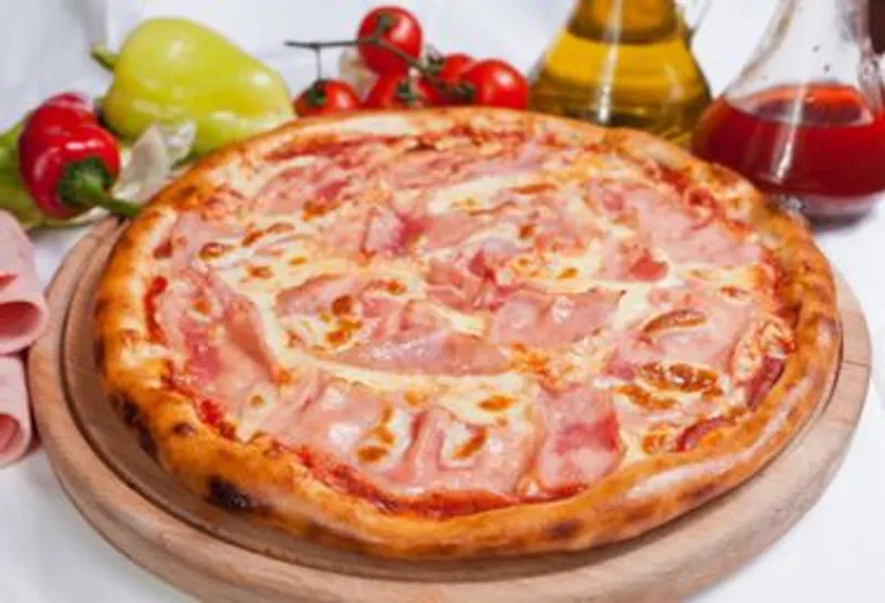 (QM) Pizza de Pierna Ahumada 