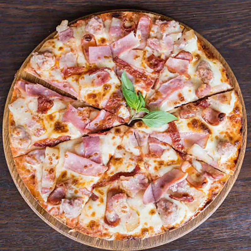 Pizza de Jamón y Queso 