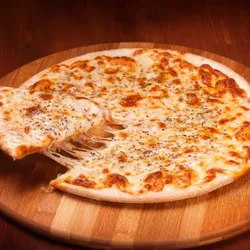 Pizza napolitana (30cm) con queso Gouda