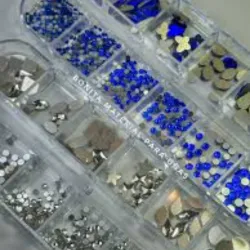 ESTUCHE DE PIEDRAS