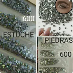 ESTUCHES DE PIEDRAS PLATEADAS Y TOCNASOLADAS