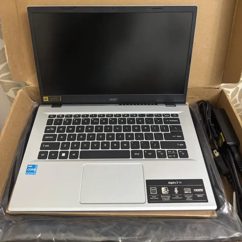 Laptop Acer 💻✨Nueva en 📦🆕