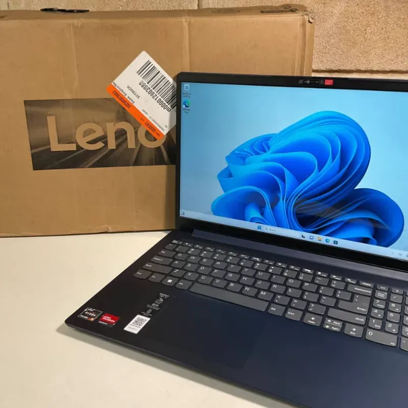 Lenovo IdeaPad 1 ® 💼✨  Nueva en 📦