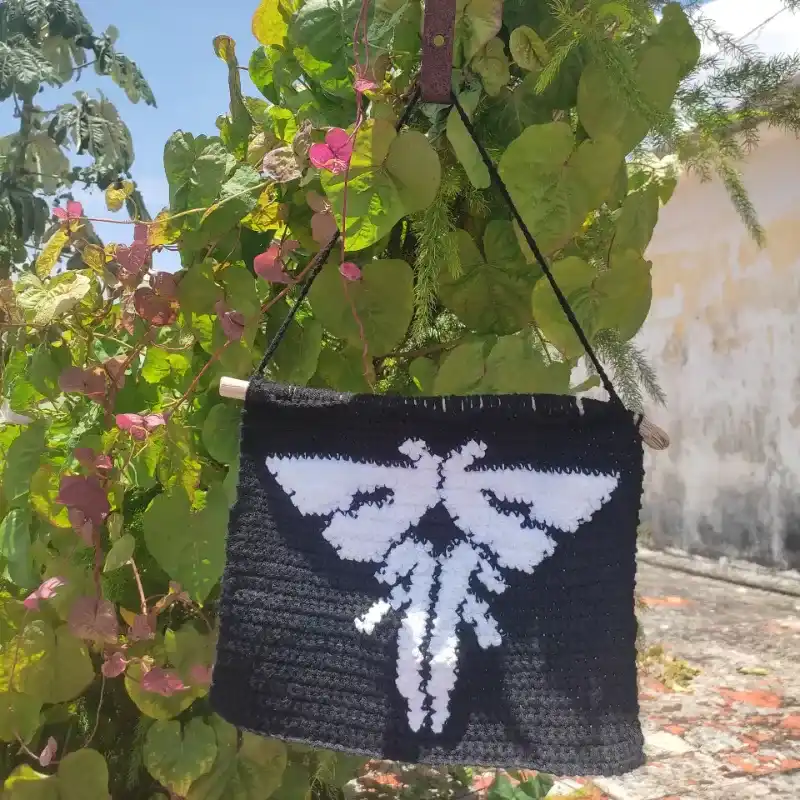 🎮🧟♀️TAPIZ DEL LOGO DE LAS LUCIERNAGAS