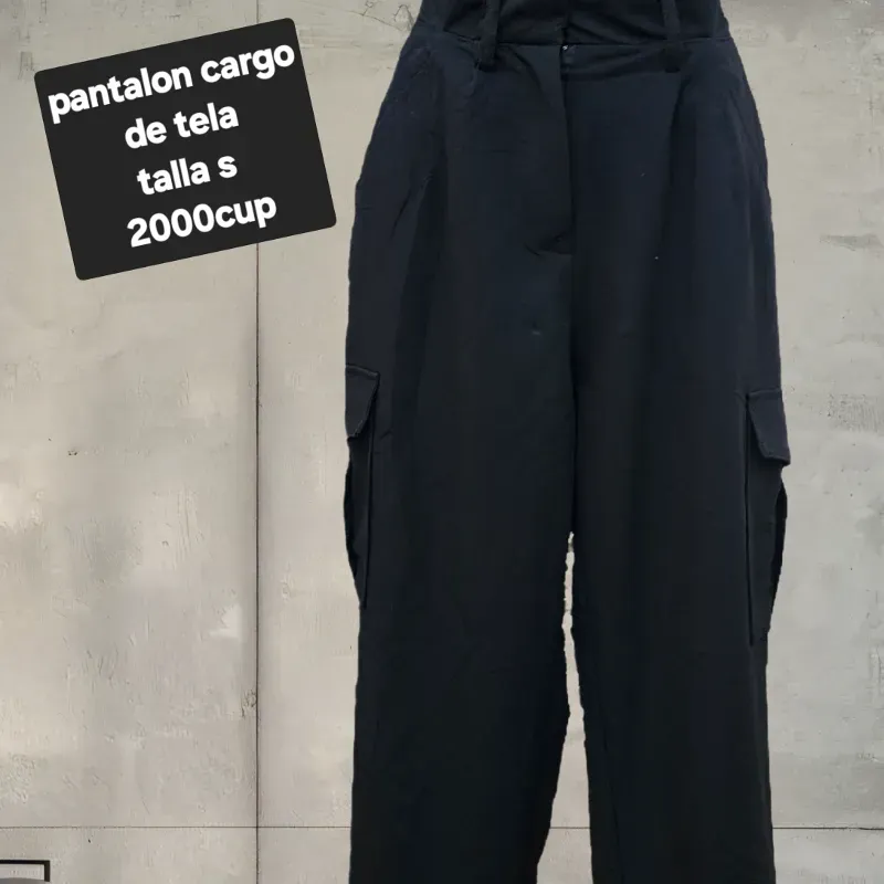 Pantalon cargo