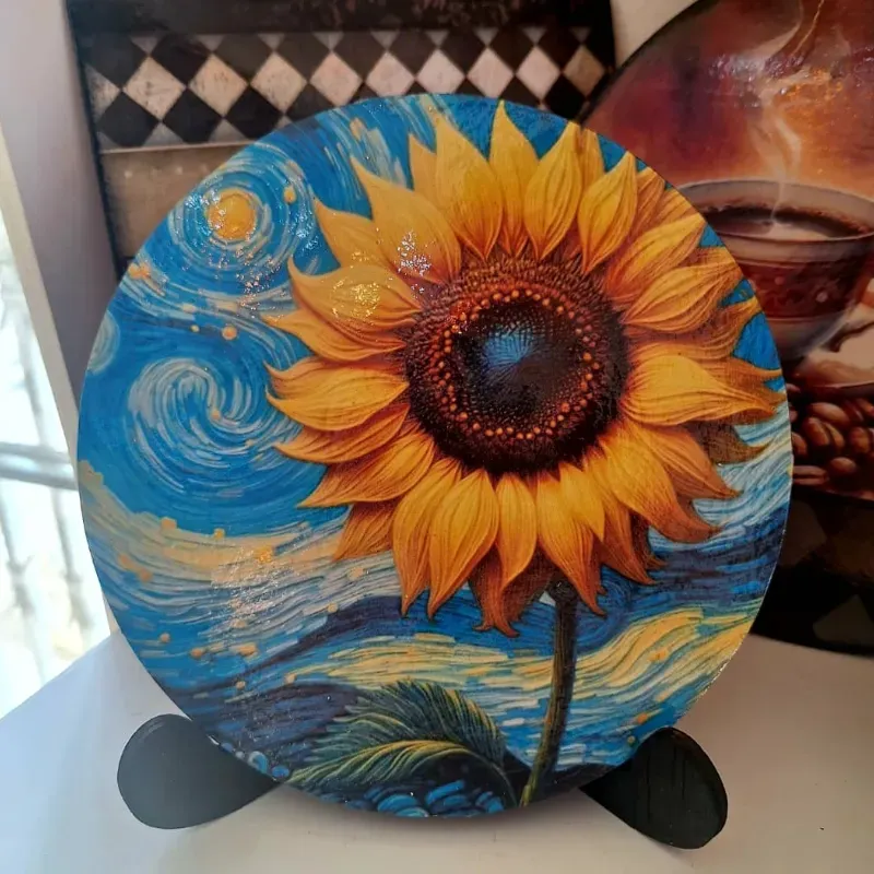 Platos de madera con pedestal