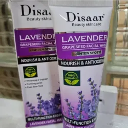 Limpiador Facial de Lavanda Blanqueador