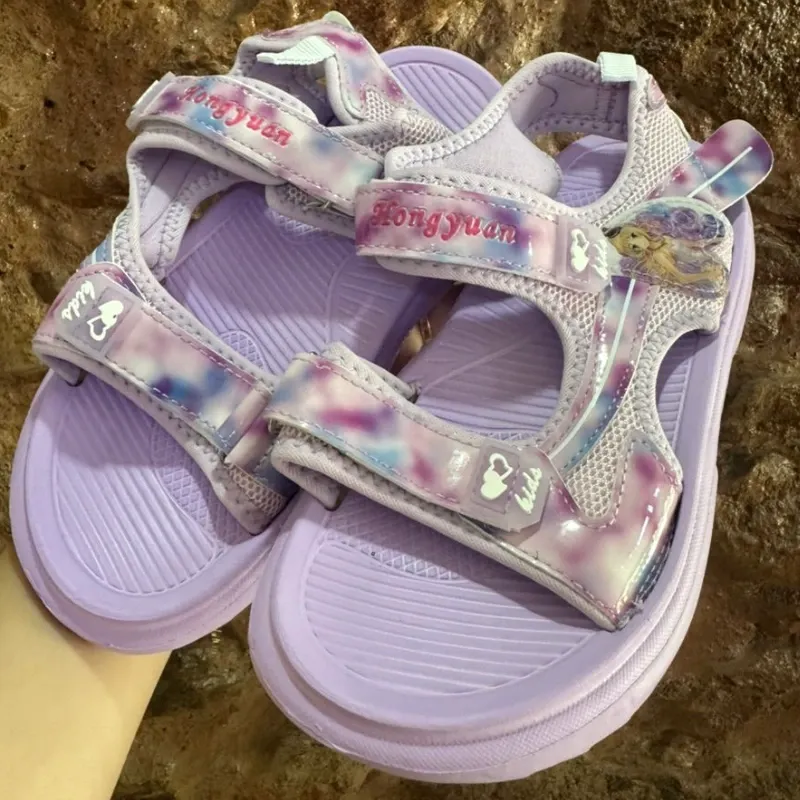 Sandalias