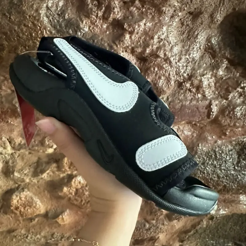Sandalias