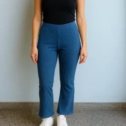 Pantalón campana 🤍💙