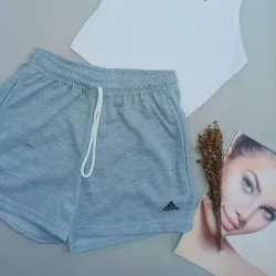 Short gris Adidas 