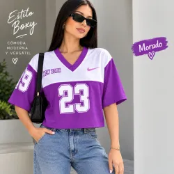 Blusa estilo cajita deportiva