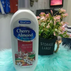 Crema de cereza y almendra