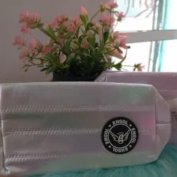 Portacosméticos ENGOL