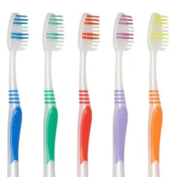 Cepillo dental Colgate con protector