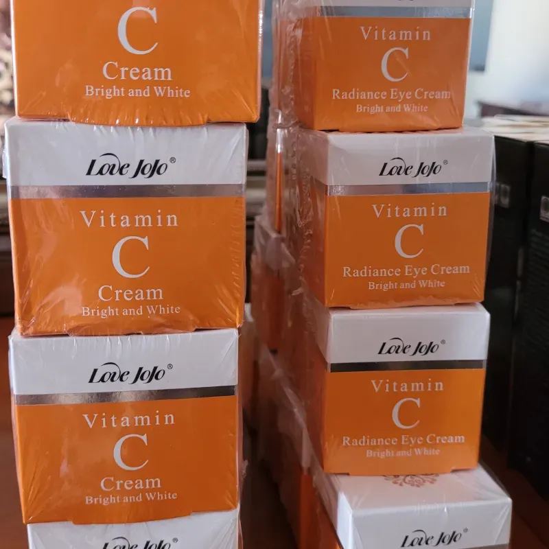 CREMA PARA OJETAS DE VITAMINA C
