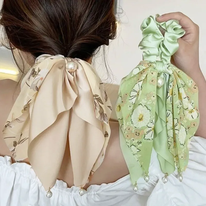 FELPAS CON LAZO Y PERLAS-COQUETTE