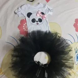 Tutu temática de panda