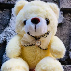 Oso de peluche amarillo 