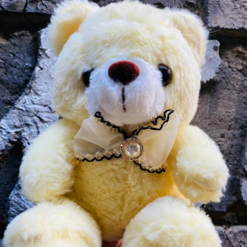 Oso de peluche amarillo 