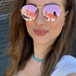 Gafas con estilo moderno.