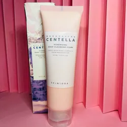 Espuma de limpieza profunda SKIN1004 Centella Asiática🫧