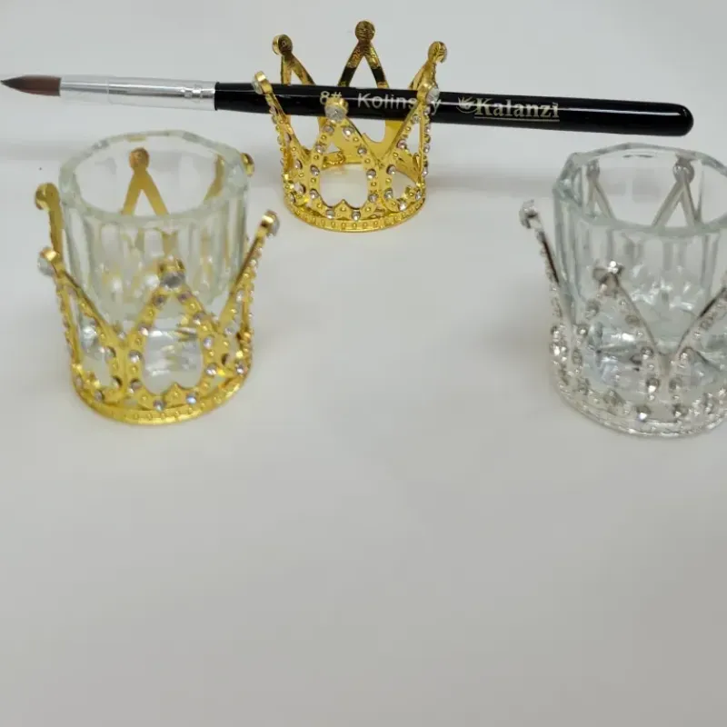 Coronas (porta godete o porta pincel)