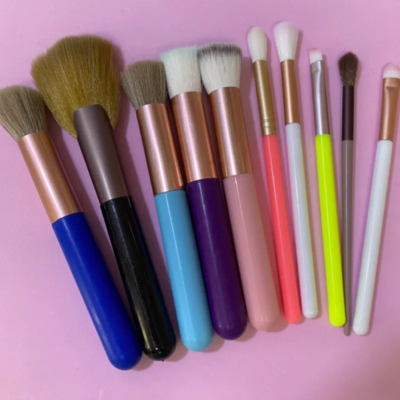 Set de 10 brochas de maquillaje
