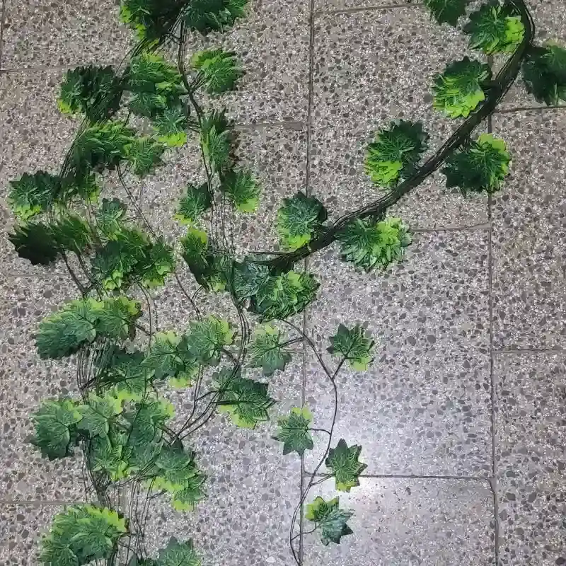 Tira de malanguita de 2.3 metros (solo una)