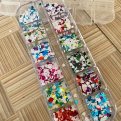 Encapsulado de corazones de colores 