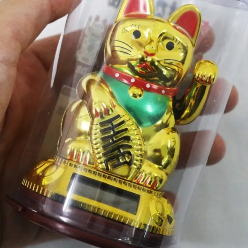 Gato de la Suerte y Fortuna solar