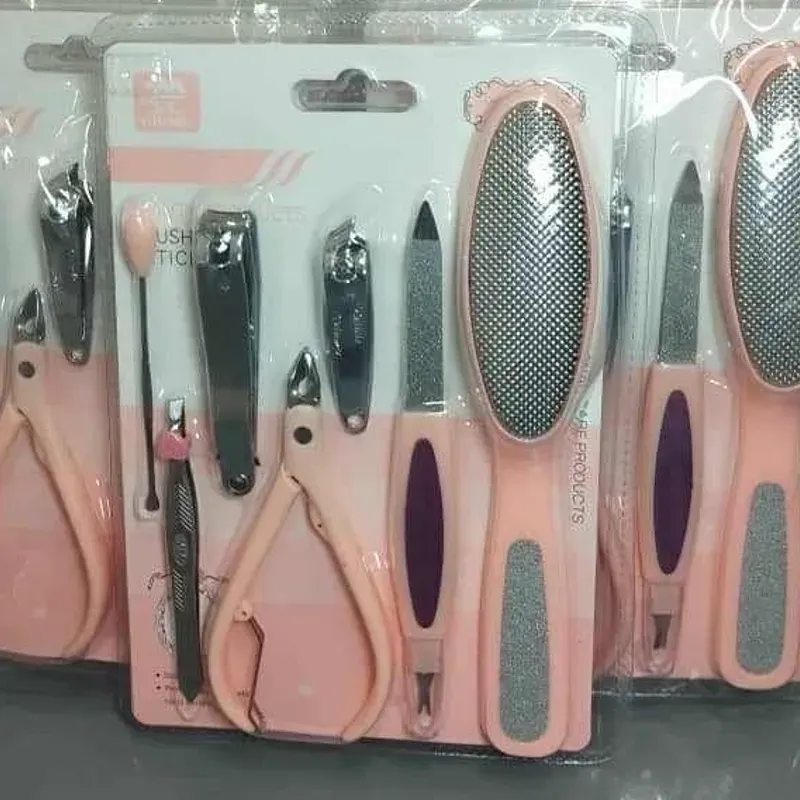 Kit de manicura y pedicura 