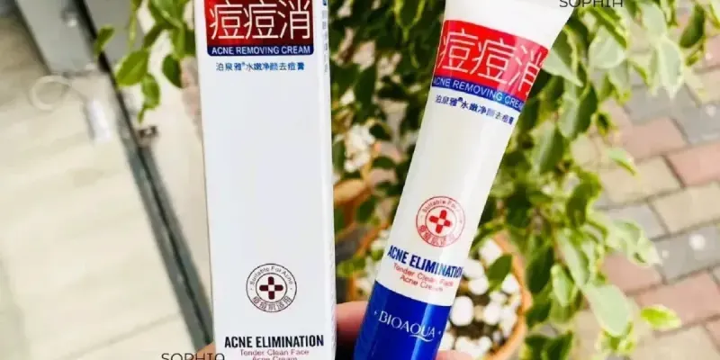 Crema facial antiacné