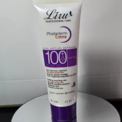 Protector solar facial 100