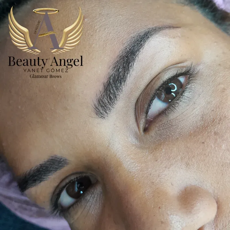 Micropigmentación de cejas