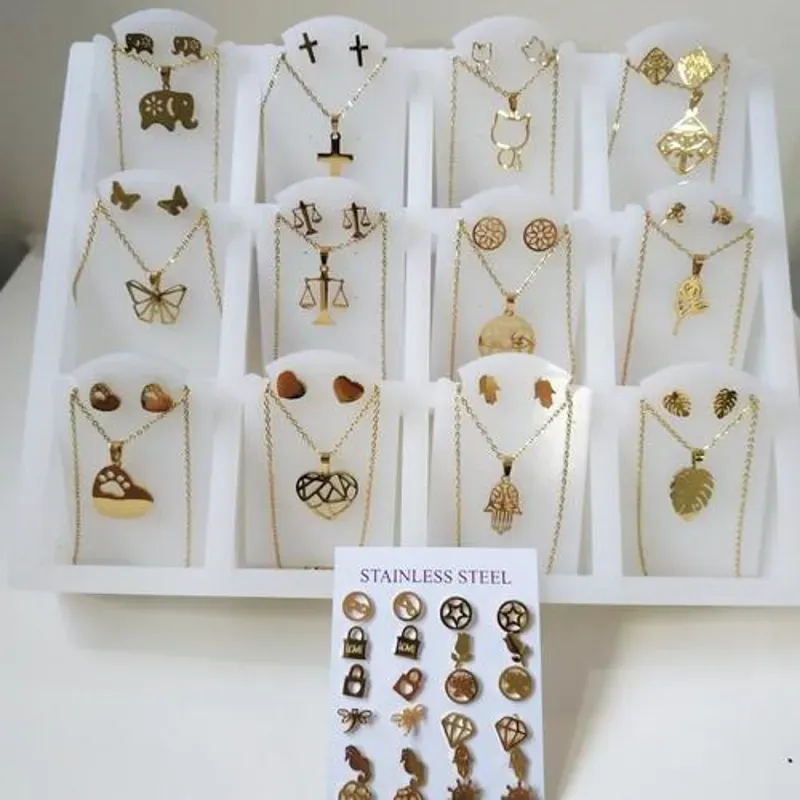 Juegos de Cadena y Aretes de Acero Inoxidable 