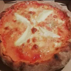 🧀 Pizza de Queso Doble