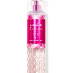 Gingham gorgeus (bath & body works )236 ml