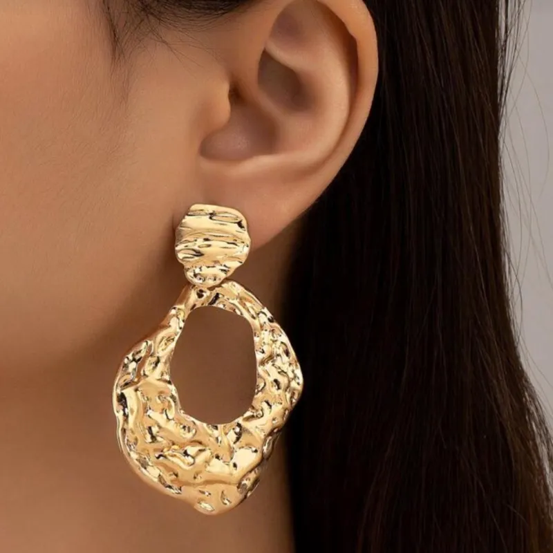 Aretes dorados
