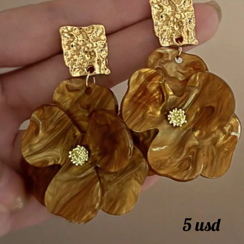 Aretes