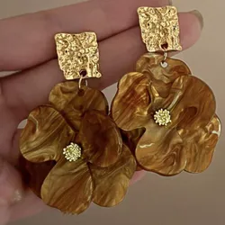 Aretes
