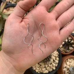 Curvos