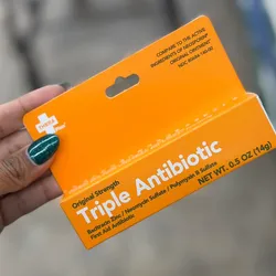 Triple antibiótico 💊