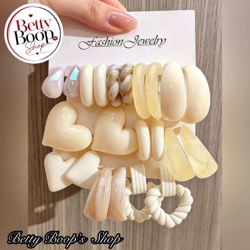 Aretes blanco mármol