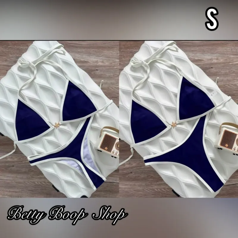 Bikini azul marino con bordes blancos