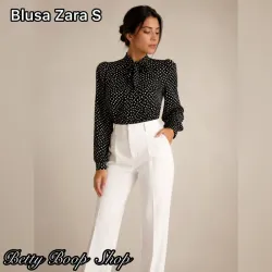 Blusa de mujer mangas largas negra con estampado polka dot y lazo