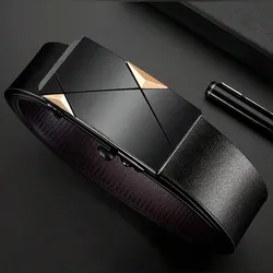 Cinturón de hombre de hebilla negra y dorada