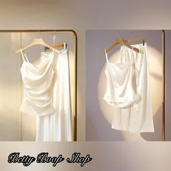 Conjunto beis de pantalones de satin