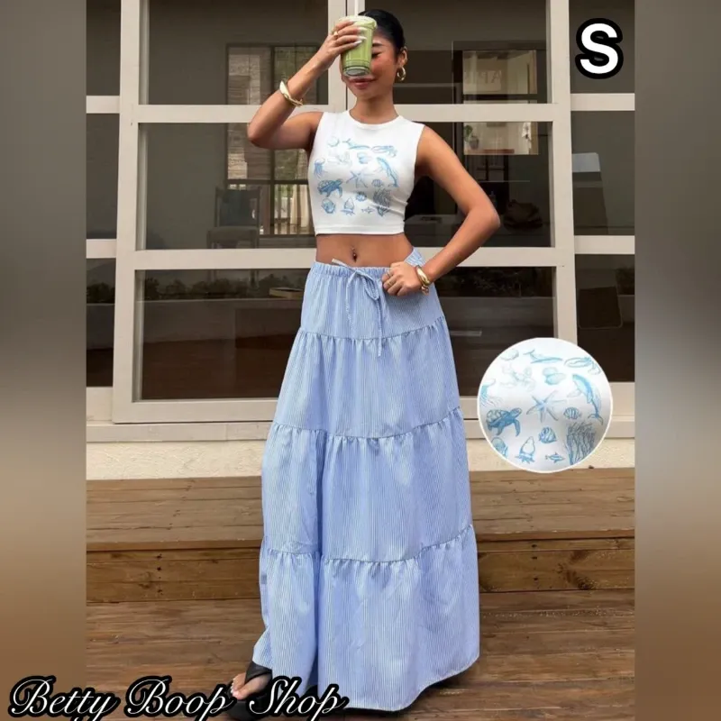 Conjunto casual de top y falda azul cielo