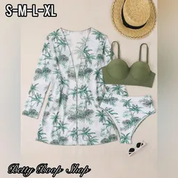 Conjunto de bikini verde con estampado y vestido pareo